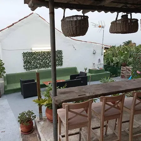 Independent House In Rural Setting ラ・オロタバ